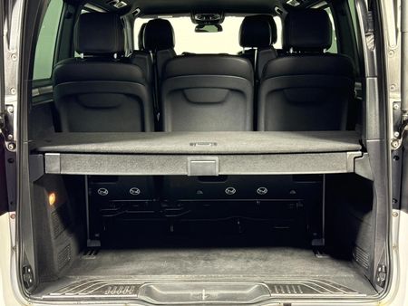 2019-Mercedes-Benz-V-Class-V-250d-Avantgarde-Auto_14