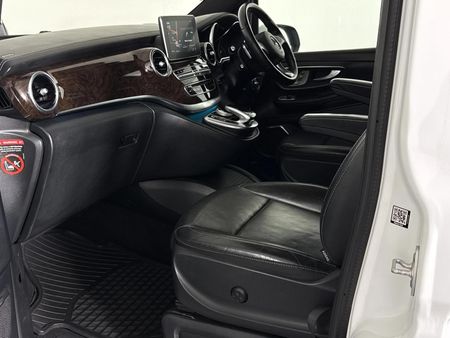 2019-Mercedes-Benz-V-Class-V-250d-Avantgarde-Auto_8