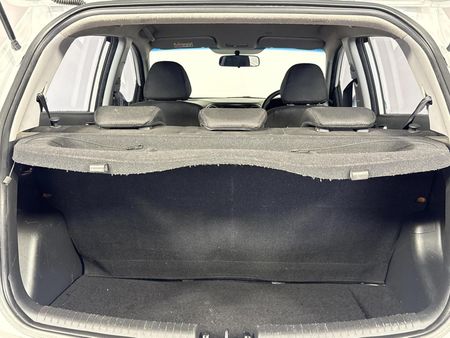 2018-Hyundai-Grand-i10-10-Motion_14