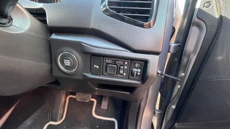 2021-Toyota-Urban-Cruiser-15-Xs-Auto_10