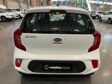 2018-Kia-Picanto-10-Street_3