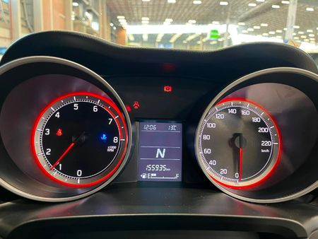 2019-Suzuki-Swift-12-GL-Auto_10