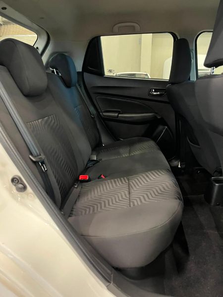 2019-Suzuki-Swift-12-GL-Auto_11