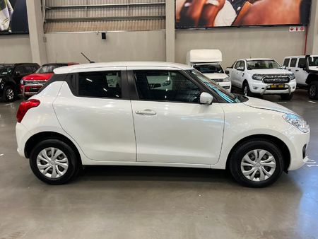 2019-Suzuki-Swift-12-GL-Auto_1