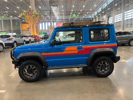 2023-Suzuki-Jimny-15-GLX_5