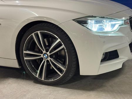 2016-BMW-3-Series-340i-M-Sport-Auto_2