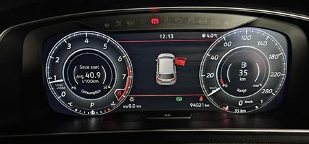 2020-Volkswagen-Golf-VII-GTI-20-TSI-Auto_11