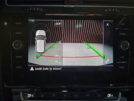 2020-Volkswagen-Golf-VII-GTI-20-TSI-Auto_12