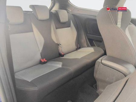 2014-Ford-Fiesta-ST-16-EcoBoost-GDTi_11