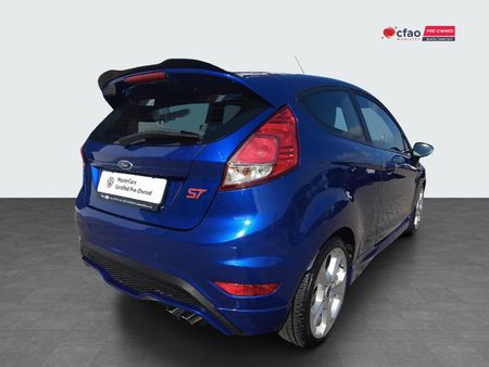 2014-Ford-Fiesta-ST-16-EcoBoost-GDTi_2
