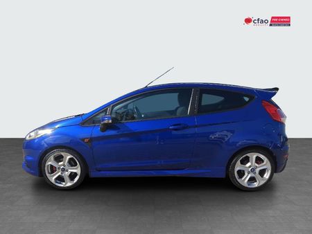 2014-Ford-Fiesta-ST-16-EcoBoost-GDTi_4