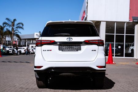 2026-Toyota-Fortuner-24-GD-6-4x4-Auto_5