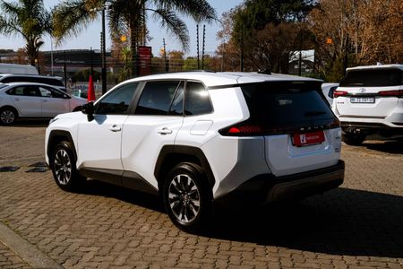 2026-Toyota-RAV4-25-VX-Hybrid-CVT-Auto-E-Four_4
