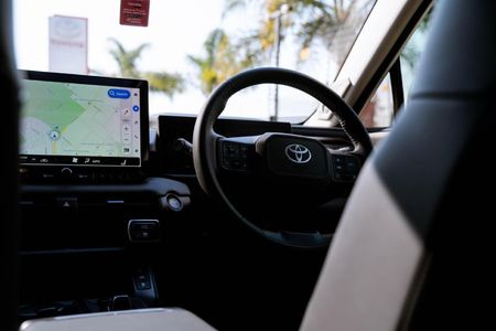 2026-Toyota-RAV4-25-VX-Hybrid-CVT-Auto-E-Four_7