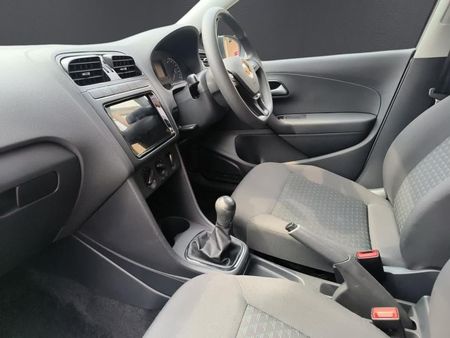 2025-Volkswagen-Polo-Vivo-14_14