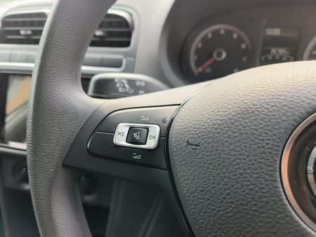 2025-Volkswagen-Polo-Vivo-14_15
