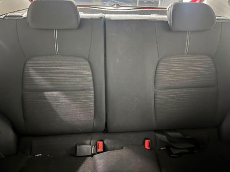 2022-Kia-Picanto-10-Street-Auto_18