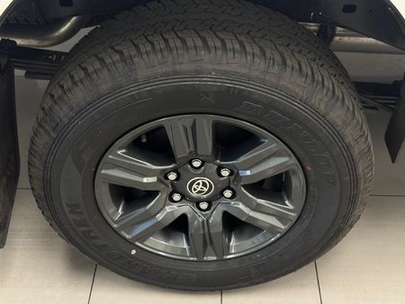 2026-Toyota-Hilux-24-GD-6-Raised-Body-Raider-Single-Cab_17