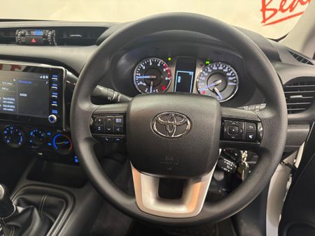 2026-Toyota-Hilux-24-GD-6-Raised-Body-Raider-Single-Cab_7