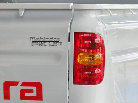 2026-Mahindra-Pik-Up-22-mHawk-S6-Single-Cab_19