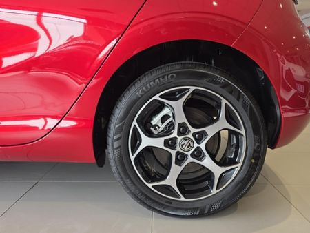 2025-MG-MG3-15-Delux-Auto_10