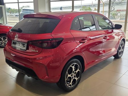 2025-MG-MG3-15-Delux-Auto_4