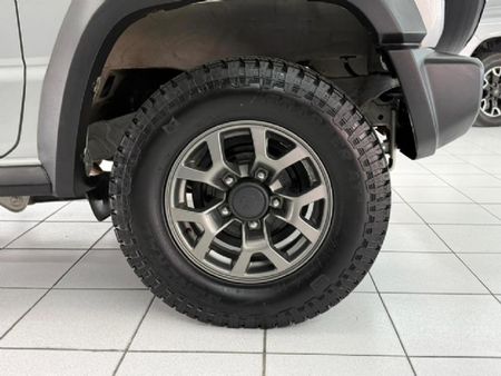 2023-Suzuki-Jimny-15-GLX-Auto_29