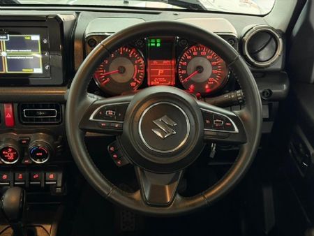 2023-Suzuki-Jimny-15-GLX-Auto_7