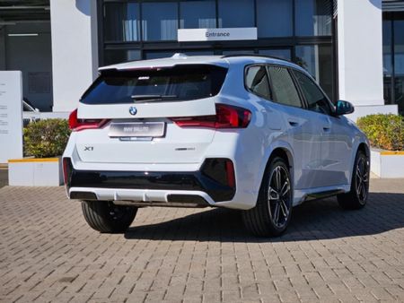 2026-BMW-X1-sDrive18i-M-Sport_4