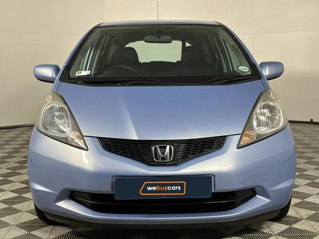 2010-Honda-Jazz-14i-LX_14