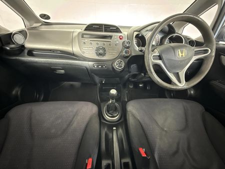 2010-Honda-Jazz-14i-LX_1
