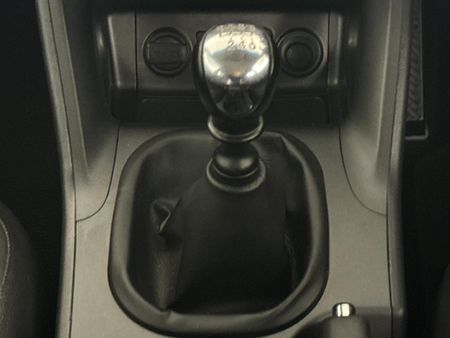 2015-Hyundai-ix35-20-Executive_10