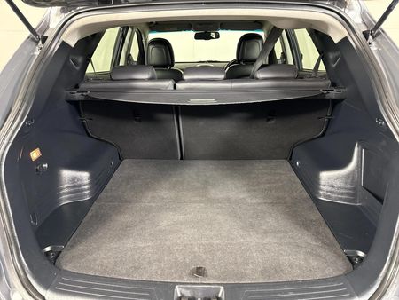 2015-Hyundai-ix35-20-Executive_12