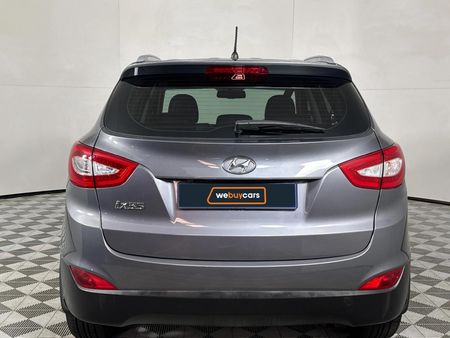 2015-Hyundai-ix35-20-Executive_16