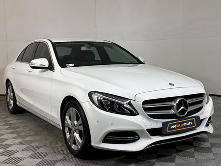 2015-Mercedes-Benz-C-Class-C-220-Bluetec-Avantgarde-Auto_14