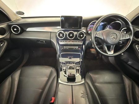 2015-Mercedes-Benz-C-Class-C-220-Bluetec-Avantgarde-Auto_1