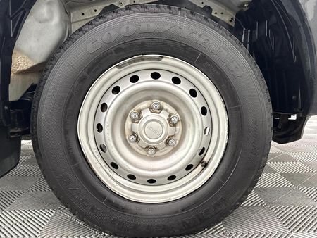 2022-Isuzu-D-Max-19-DDI-HR-Single-Cab_3