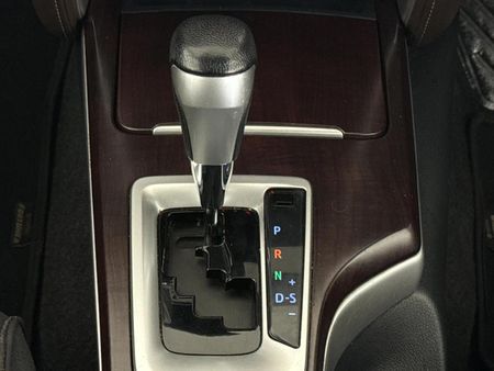 2020-Toyota-Fortuner-28-GD-6-Epic-Auto_10