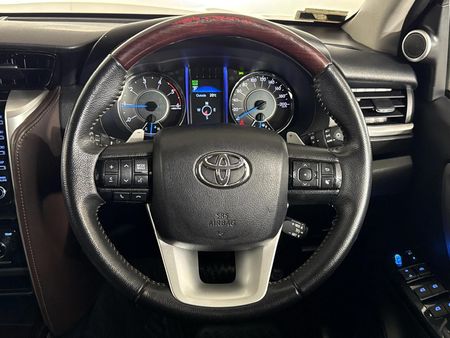 2020-Toyota-Fortuner-28-GD-6-Epic-Auto_11