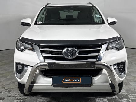 2020-Toyota-Fortuner-28-GD-6-Epic-Auto_14