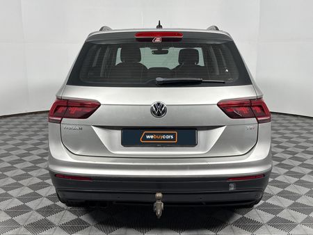 2017-Volkswagen-Tiguan-14-TSI-Comfortline-92kW_17