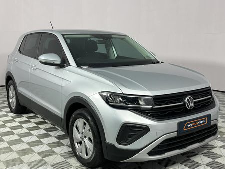 2025-Volkswagen-T-Cross-10-TSI-Auto_10