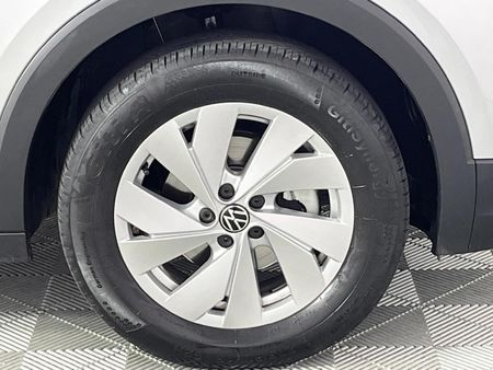2025-Volkswagen-T-Cross-10-TSI-Auto_4