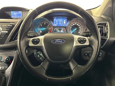 2014-Ford-Kuga-20-TDCi-Titanium-AWD-Auto_11