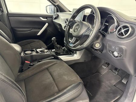 2020-Mercedes-Benz-X-Class-X220d-Progressive_9