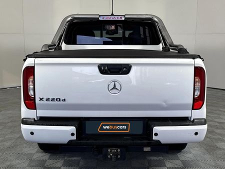 2020-Mercedes-Benz-X-Class-X220d-Progressive_19