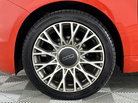 2023-Fiat-500-900T-Dolcevita-Auto_2