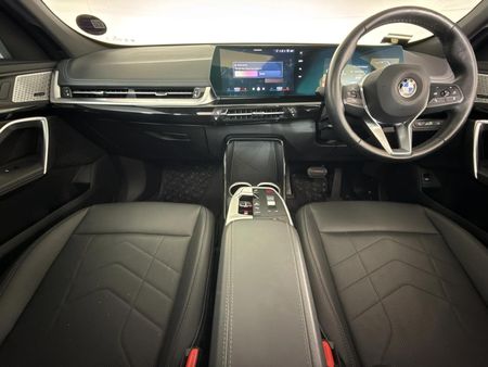 2024-BMW-X1-sDrive18i-xLine_1