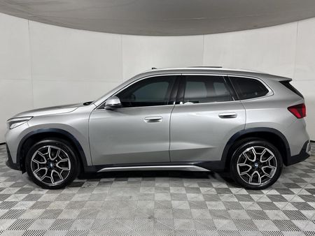 2024-BMW-X1-sDrive18i-xLine_21