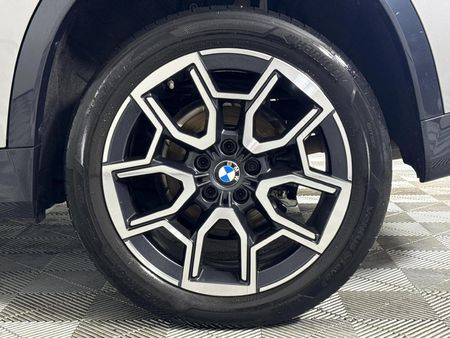 2024-BMW-X1-sDrive18i-xLine_6